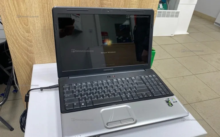 Ноутбук  Compaq