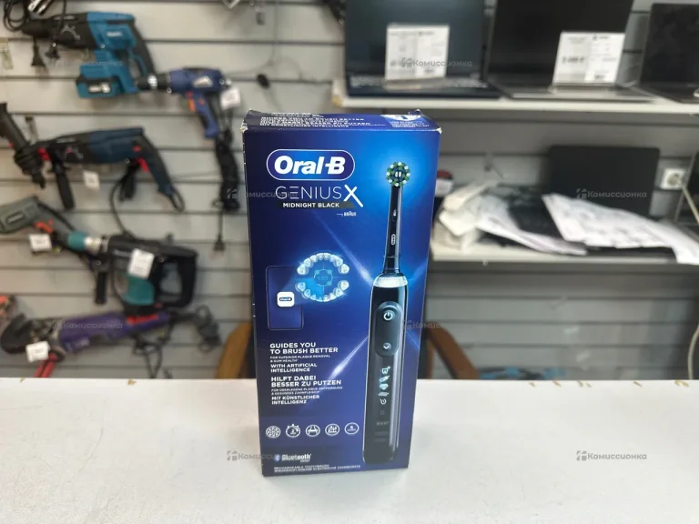 Электрическая зубная щетка Oral-B X2000b