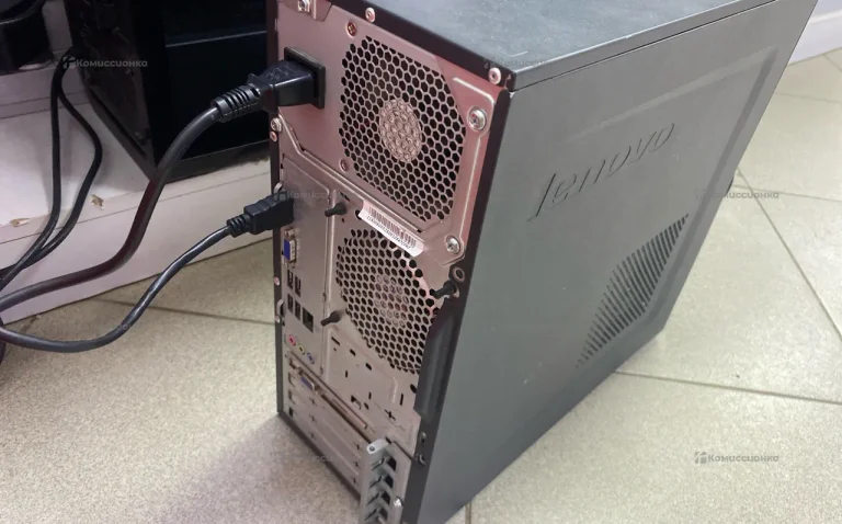 Системный блок  lenovo