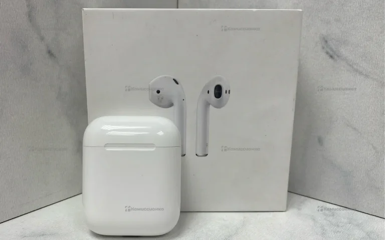 Наушники AirPods