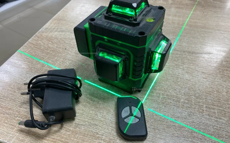 Лазерный уровень ZITREK 4D