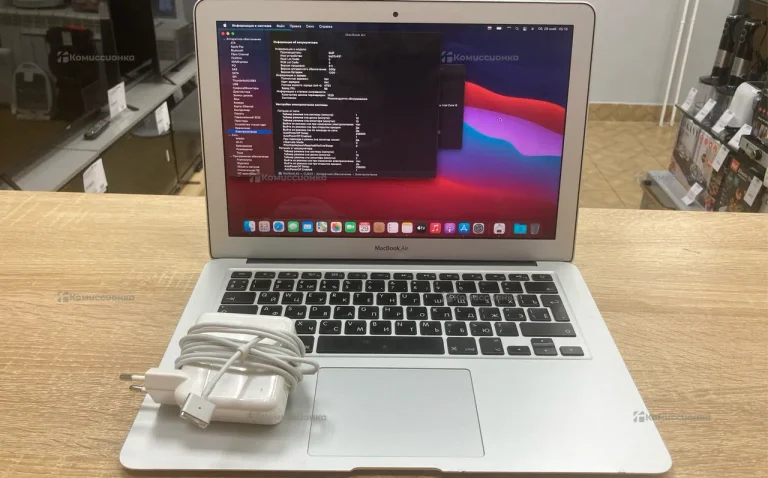 Ноутбук MacBook Air 13 2013