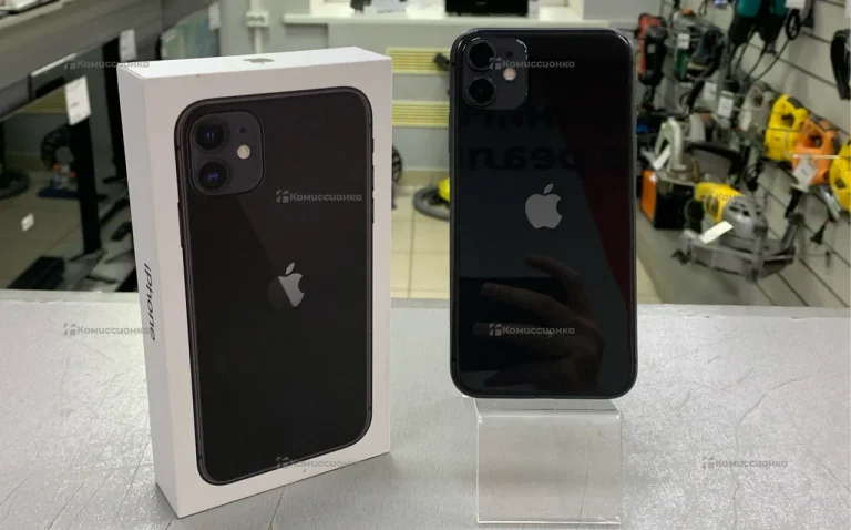 Apple iPhone 11 4/64 ГБ