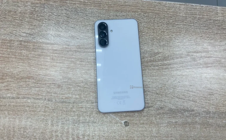 Samsung Galaxy A56 8/128 ГБ