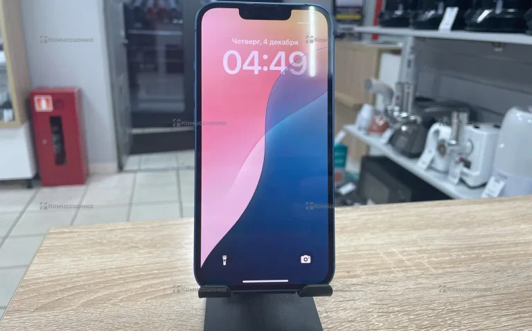 Apple iPhone 13 4/256 ГБ