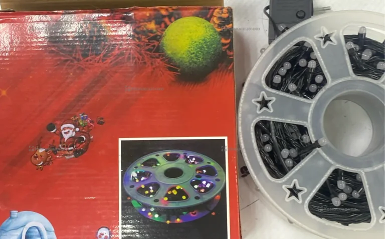 Гирлянда 50 метров красная