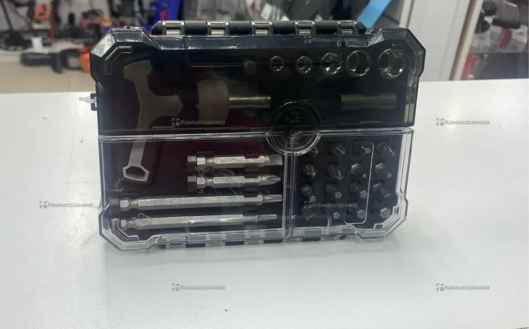 набор бит с отверткой Master Hand