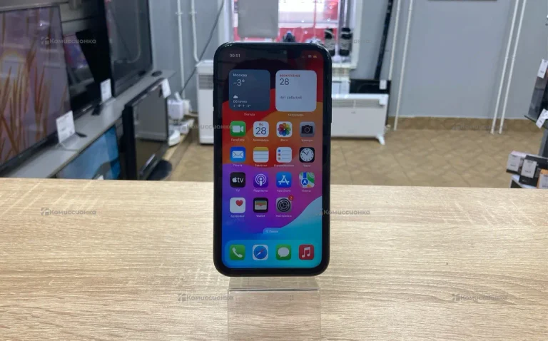 Apple iPhone XR 3/64 ГБ