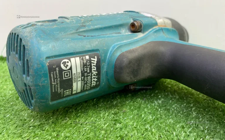 Гайковерт makita TW0350