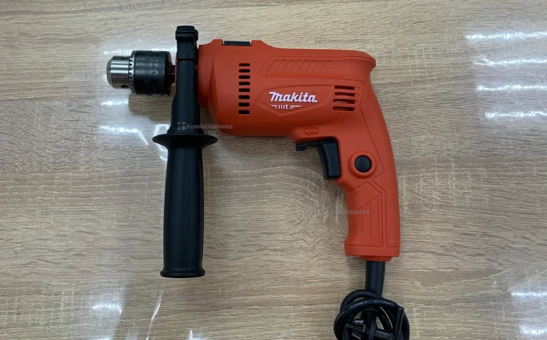 Дрель makita M0801