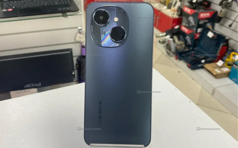 Tecno Spark Go 1 4/64 ГБ