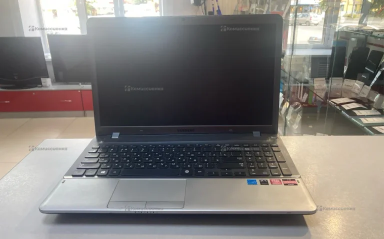Ноутбук  Samsung np355v5c