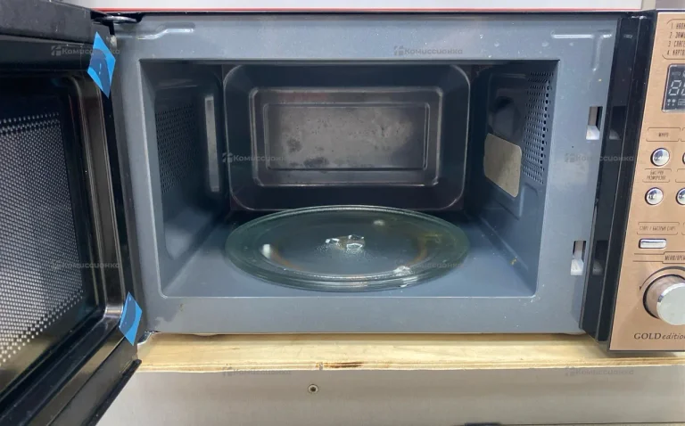 Микроволновая печь  Centek CT-1584