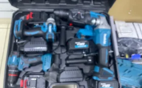 Набор 4в1 Makita 4 АКБ