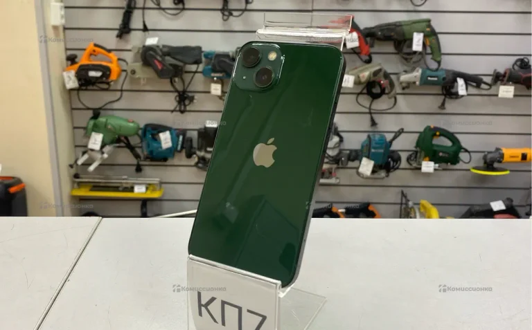 Apple iPhone 13 4/256 ГБ