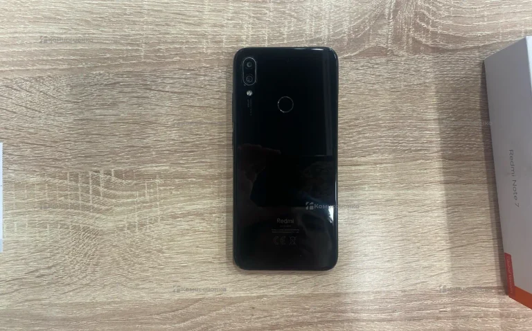 Xiaomi Redmi Note 7 4/64Gb
