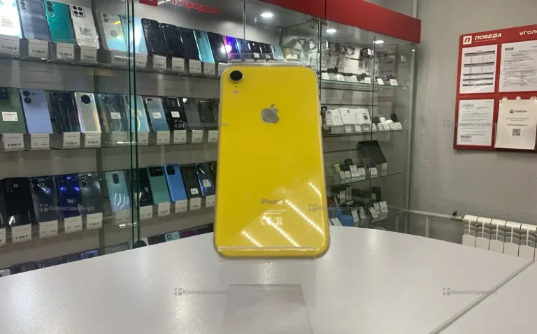 Apple iPhone XR 64Gb: