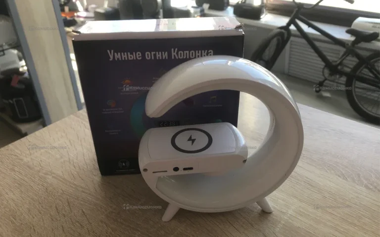 Колонка светильник беспроводная зарядка 3в1