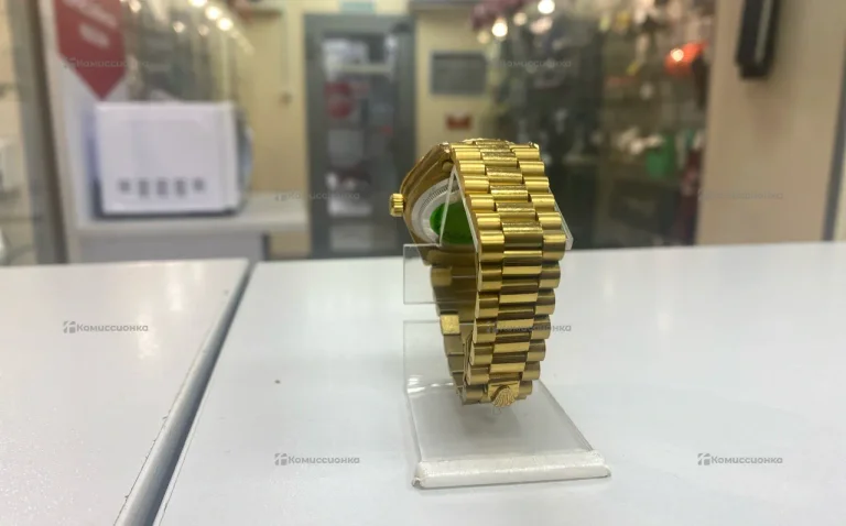 Часы  Rolex