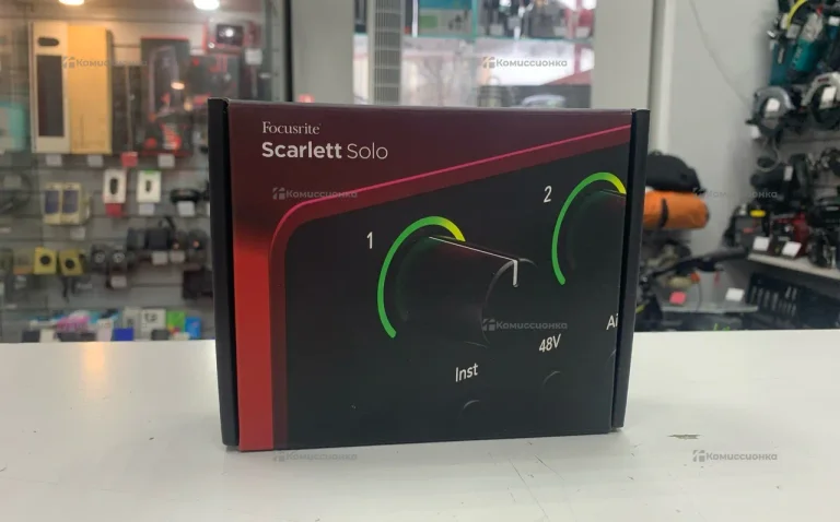 Звуковая карта Focusrite Scarlett Solo 4th Gen