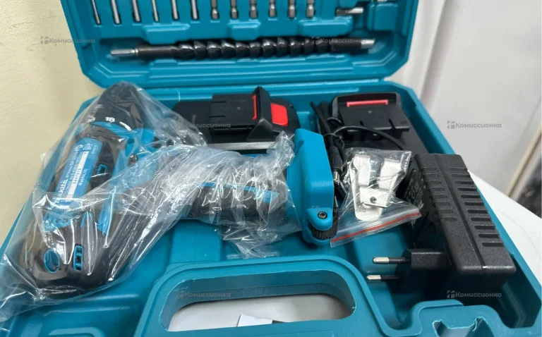 Дрель-шуруповерт аккумуляторная Makita DF331S