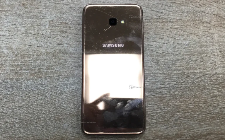 Samsung Galaxy J4+ 3/32 ГБ