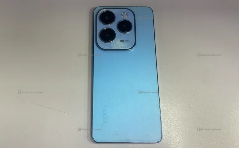 Infinix HOT 40 8/128 ГБ