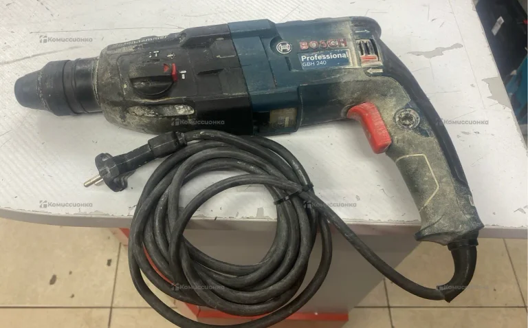 Перфоратор BOSCH GBH 240 Professional