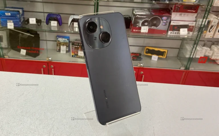 Tecno Spark Go 1 4/64 ГБ