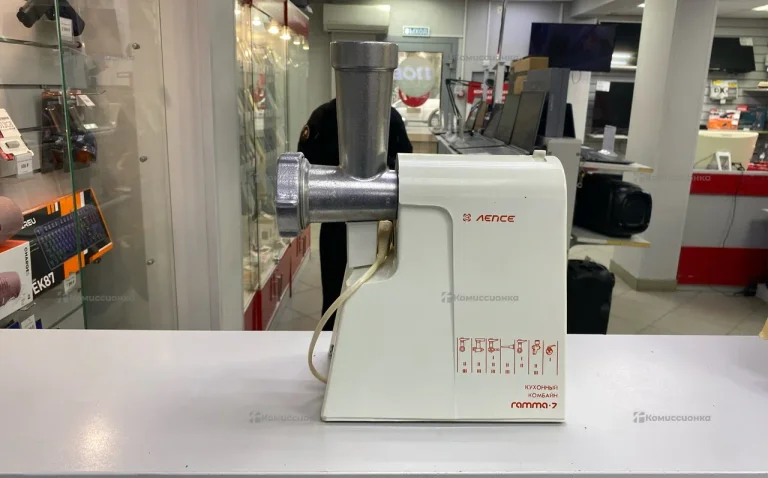 Мясорубка Lence Rama-7