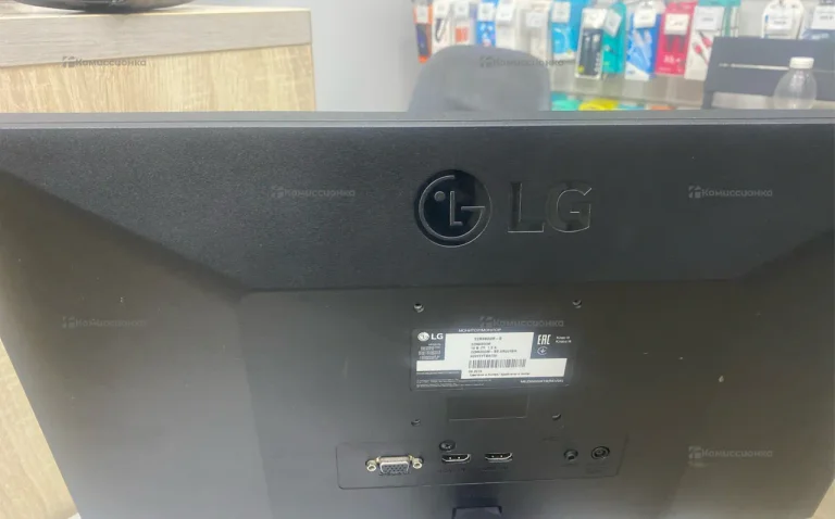Монитор LG 22MK600M