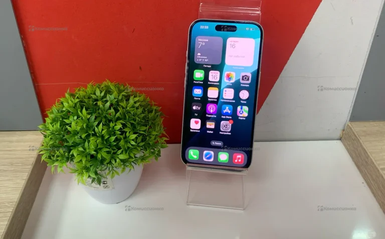 Apple iPhone 16 8/256 ГБ