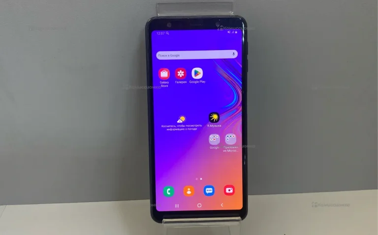 Samsung Galaxy A7 4/64 ГБ