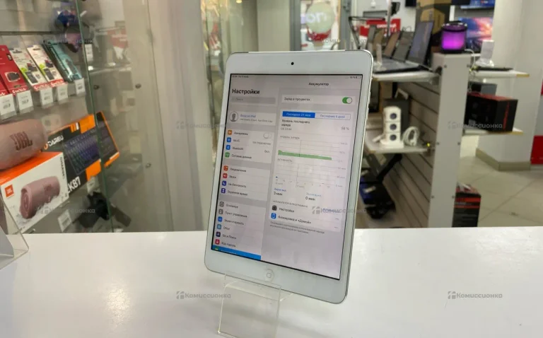 Планшет Apple iPad mini 2 32Gb Wi-Fi