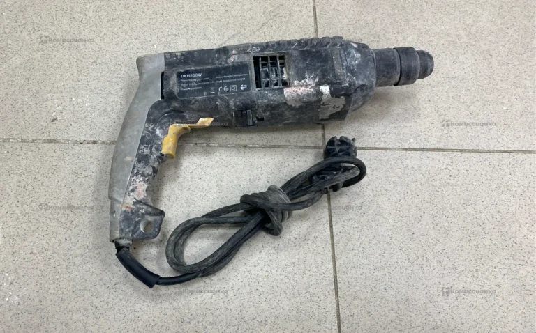 Перфоратор DEKO DKH850W