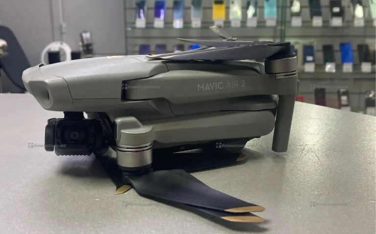 Квадрокоптер DJI mavic air 2
