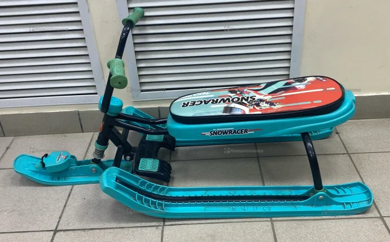 Снегокат Snowracer Nila kids