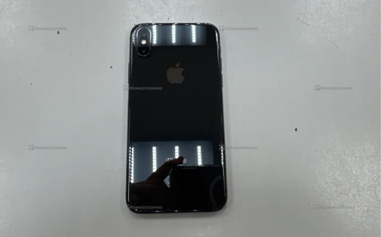 Apple iPhone X 3/256 ГБ