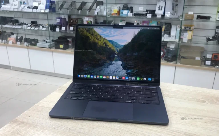 Ноутбук  MacBook Air M3 2024