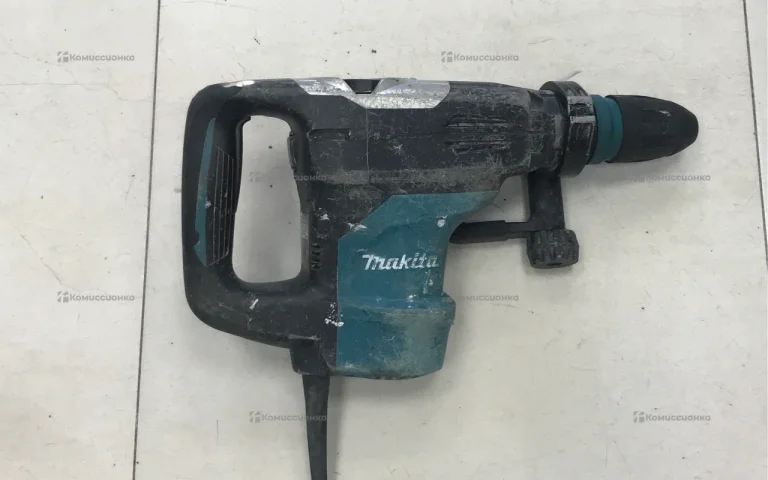 Перфоратор makita HR4003C