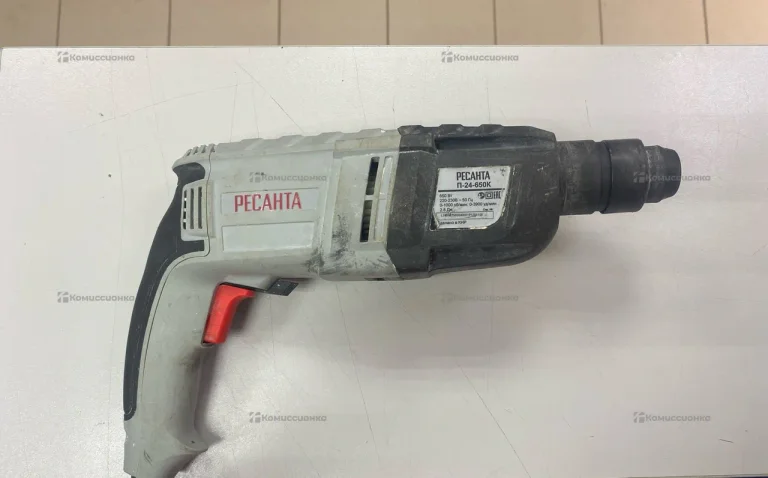 Перфоратор РЕСАНТА П-24-650К