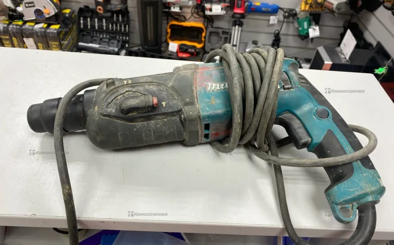 Перфоратор makita HR2470