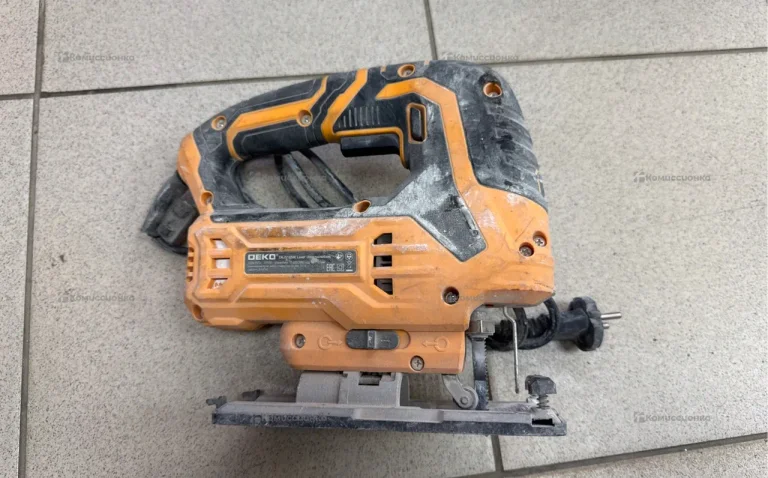 Лобзик сетевой Deko DKJS1050E