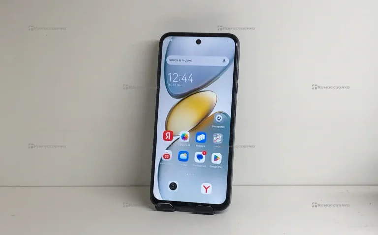 Tecno Spark Go 1 3/64 ГБ