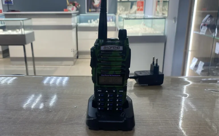 Рация  BAOFENG UV-82