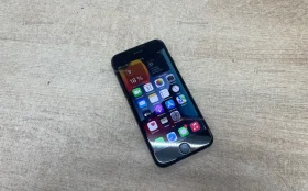 Apple iPhone 7 2/32 ГБ