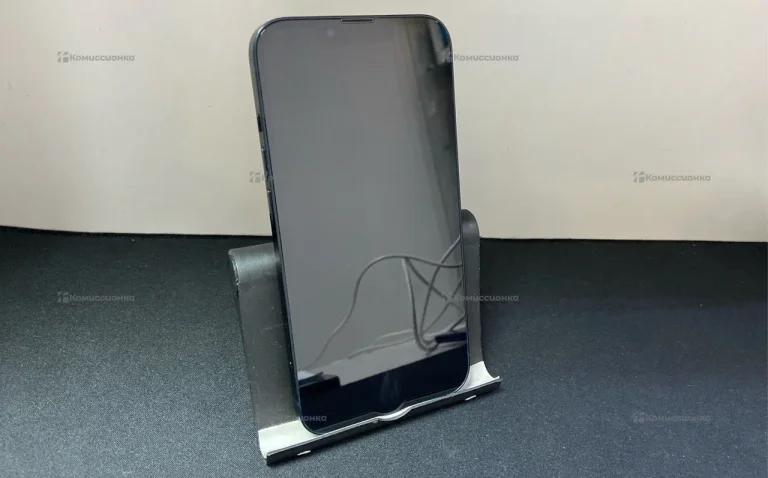 Apple iPhone 13 4/128 ГБ