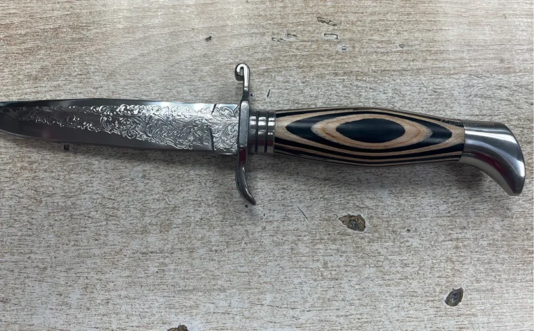 Нож сувенирный