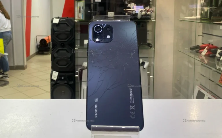 Xiaomi 11 Lite 5G 6/128ГБ