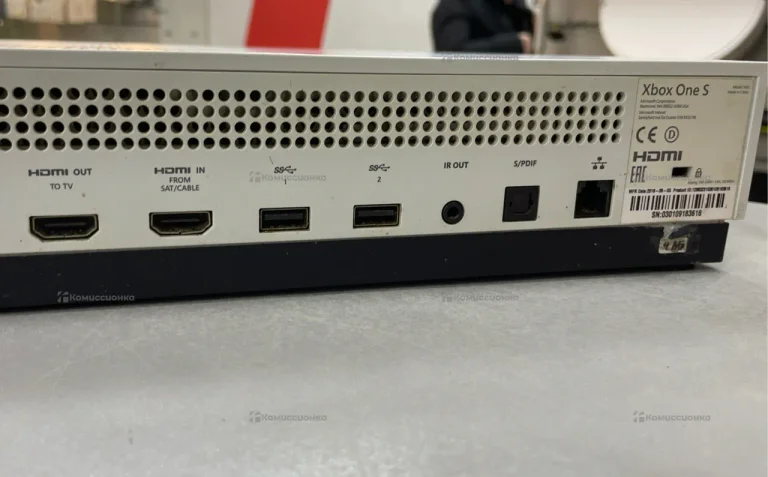Приставка Xbox One S 1 ТБ